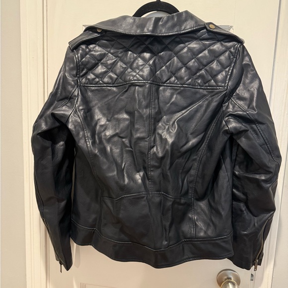 Universal Thread leather jacket - Picture 6 of 6